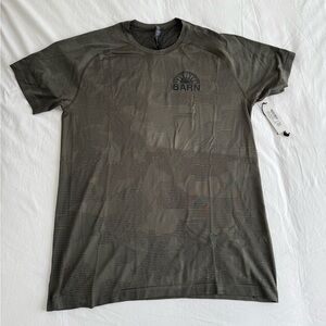 Lululemon SoulCycle Metal Vent Tech SS Tee Shirt - Camo Barn Dark Olive/Armory